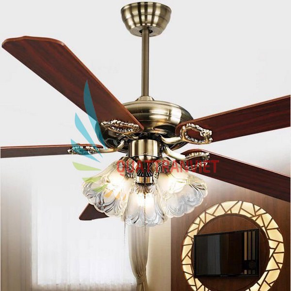 Quạt trần trang trí hiện đại.